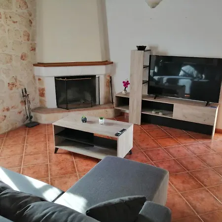 Dimitrios Country House בית נופש